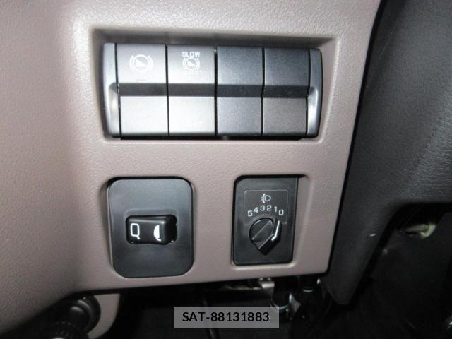 Mitsubishi CANTER 2025-11 4039363-14
