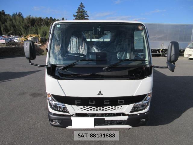 Mitsubishi CANTER 2025-11 4039363-1