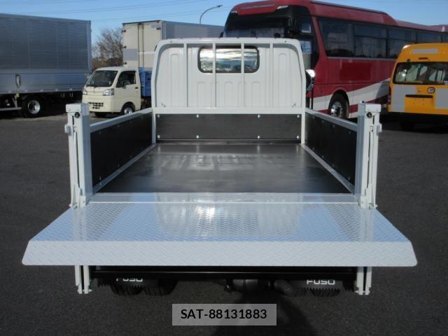 Mitsubishi CANTER 2025-11 4039363-22
