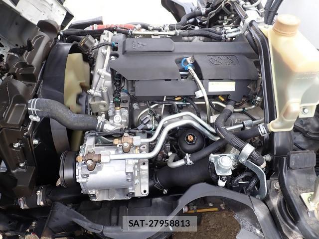 Mitsubishi CANTER 2023-05 4108604-25