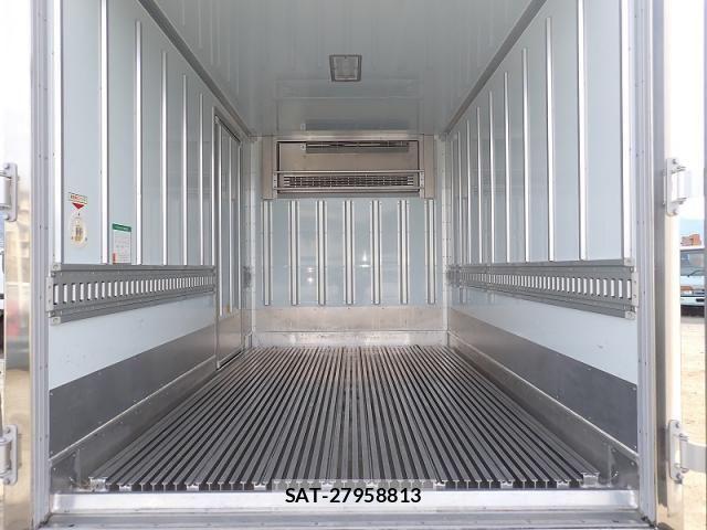 Mitsubishi CANTER 2023-05 4108604-7