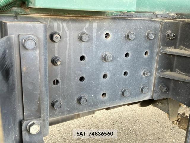 Mitsubishi CANTER 2017-08 4108634-11