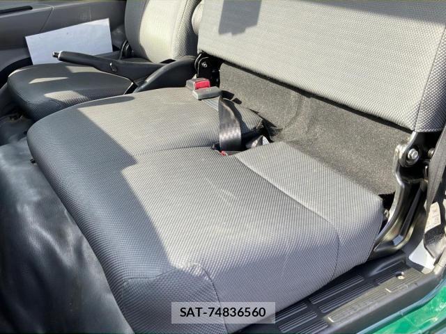 Mitsubishi CANTER 2017-08 4108634-17