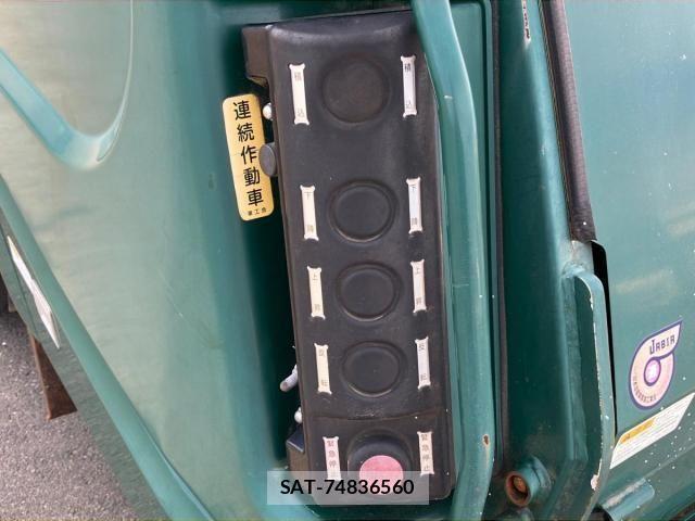 Mitsubishi CANTER 2017-08 4108634-20