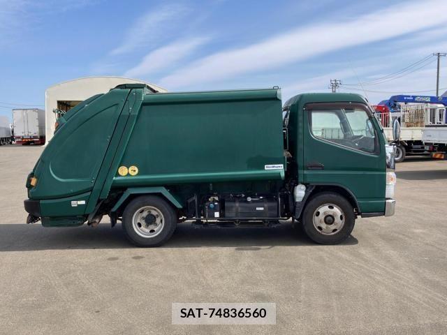 Mitsubishi CANTER 2017-08 4108634-5