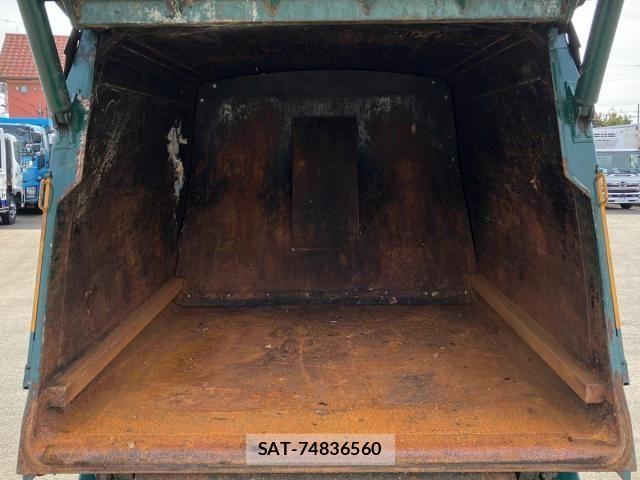 Mitsubishi CANTER 2017-08 4108634-7