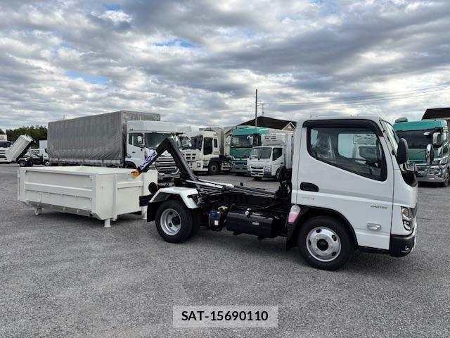 Mitsubishi CANTER 2025-05 4108586-10