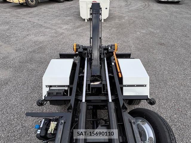 Mitsubishi CANTER 2025-05 4108586-12