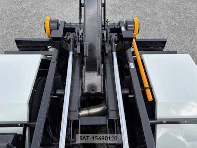 Mitsubishi CANTER 2025-05 4108586-24
