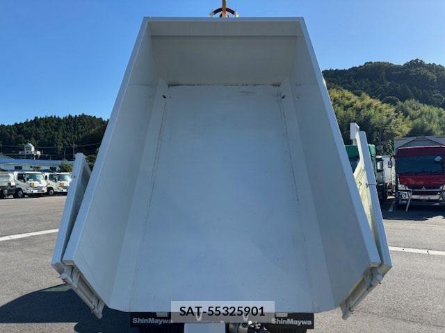 Mitsubishi CANTER 2025-07 4108590-7