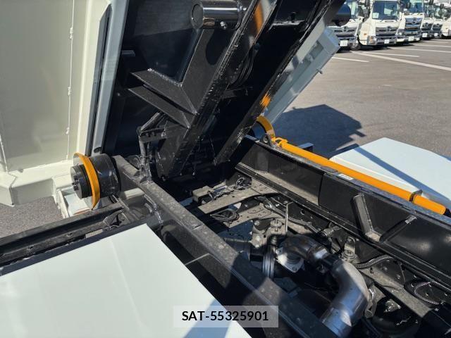 Mitsubishi CANTER 2025-07 4108590-8