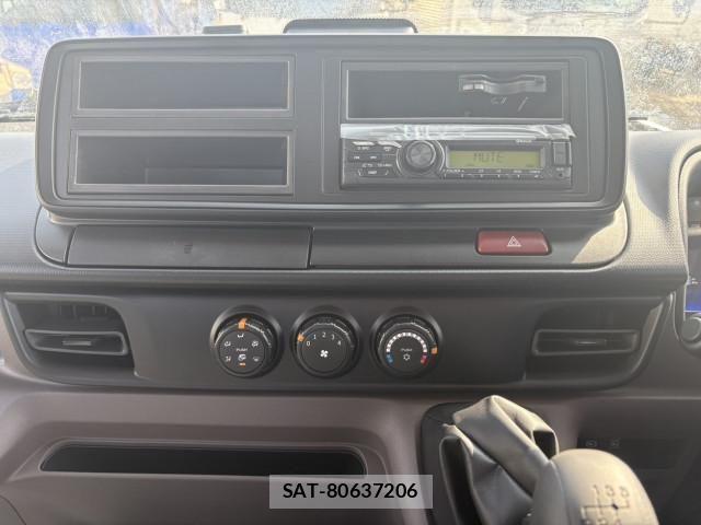 Mitsubishi CANTER 2024-09 4108599-18
