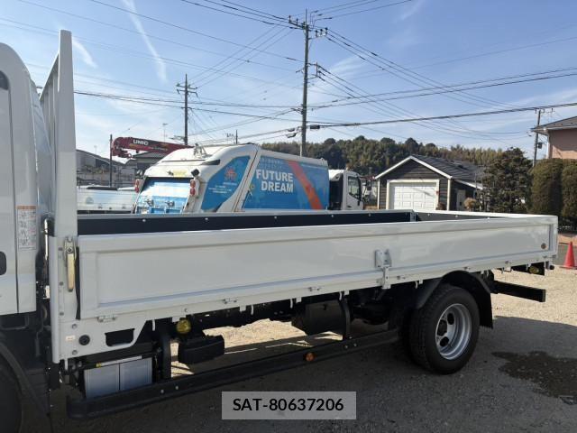 Mitsubishi CANTER 2024-09 4108599-5