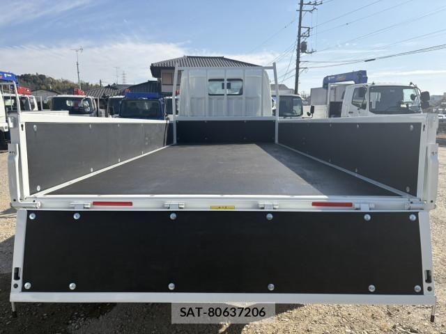 Mitsubishi CANTER 2024-09 4108599-8