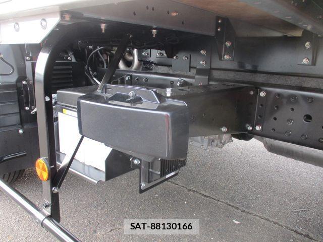 Mitsubishi CANTER 2024-10 4174878-16