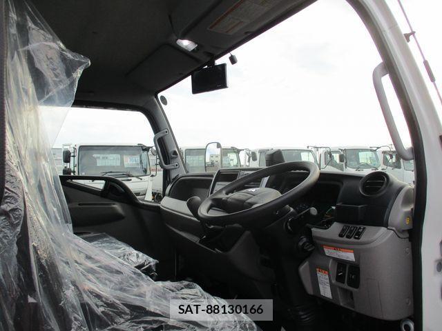 Mitsubishi CANTER 2024-10 4174878-18