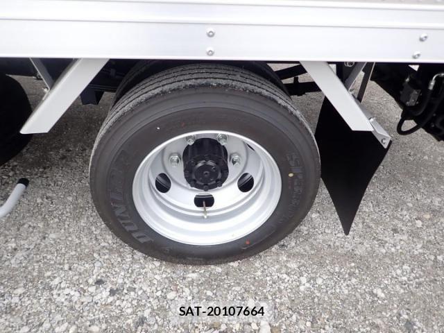 Mitsubishi CANTER 2025-10 4174875-24