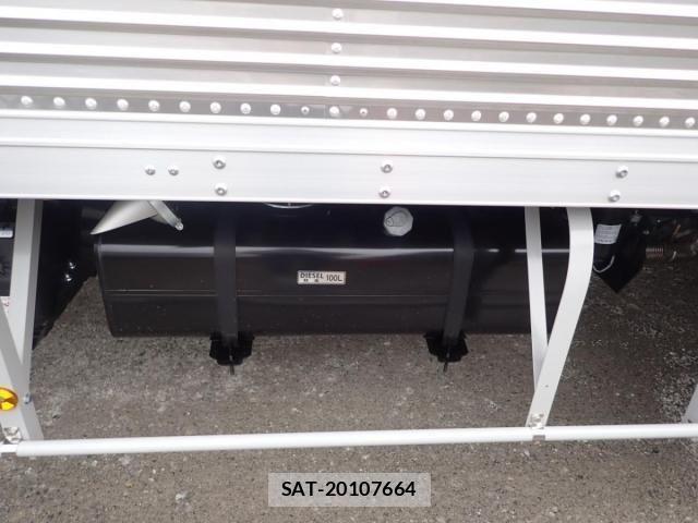 Mitsubishi CANTER 2025-10 4174875-3