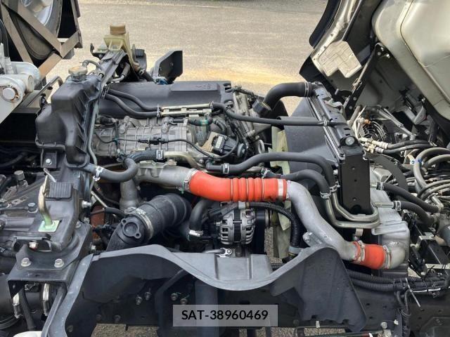 Mitsubishi CANTER 2021-11 4174873-15
