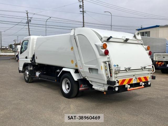 Mitsubishi CANTER 2021-11 4174873-3