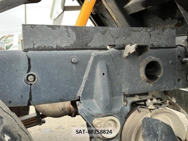 Mitsubishi CANTER 2021-09 4321214-13