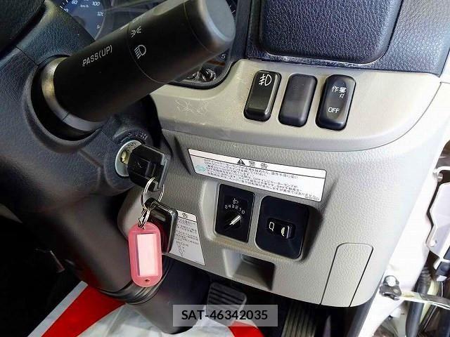 Mitsubishi CANTER 2020-01 4321210-18