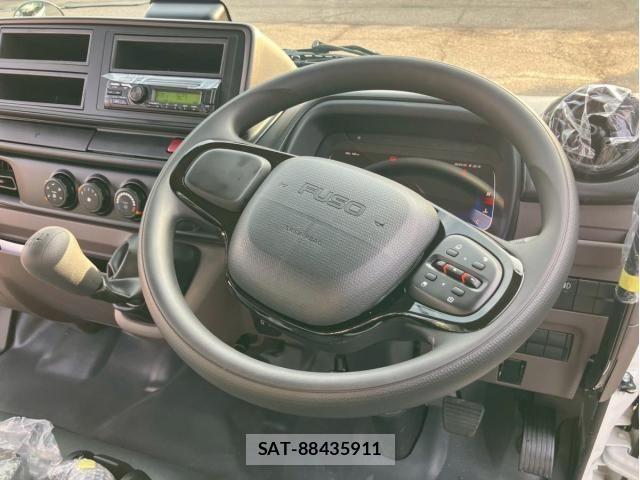 Mitsubishi CANTER 2025-11 4321204-20