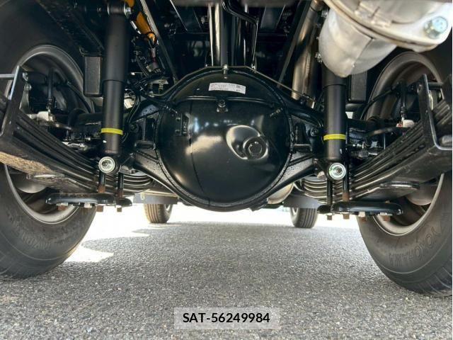 Mitsubishi CANTER 2025-11 4370058-15