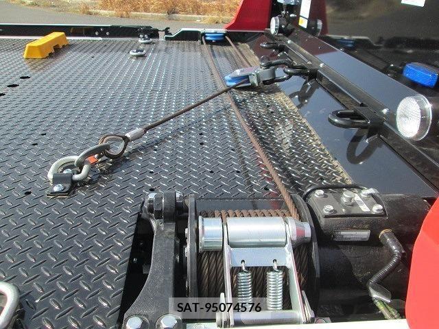 Mitsubishi CANTER 2025-11 4370053-24