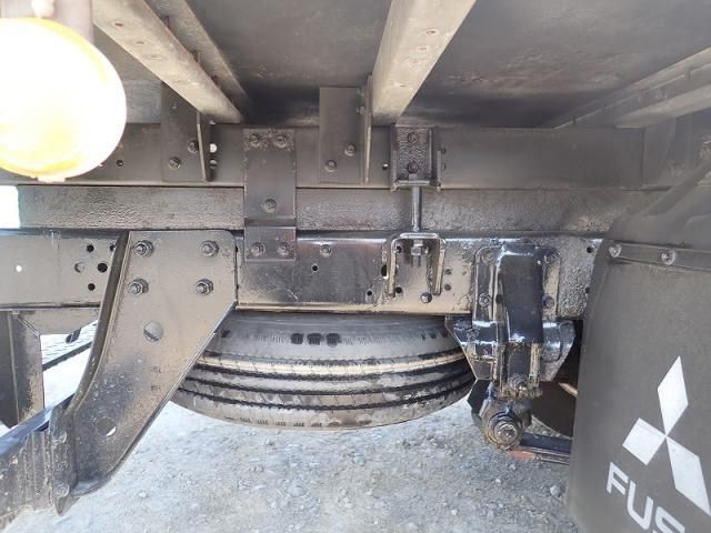 Mitsubishi CANTER 2011-01 4384414-18