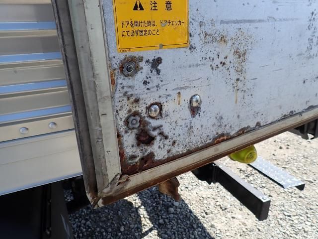 Mitsubishi CANTER 2011-01 4384414-26
