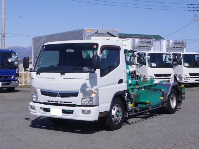 Mitsubishi CANTER 2018-12 4384406-0