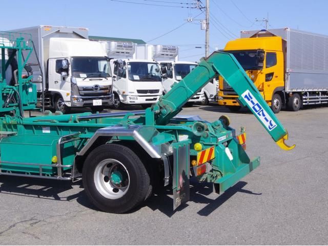 Mitsubishi CANTER 2018-12 4384406-11