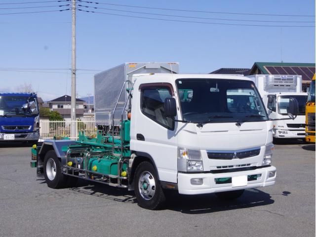 Mitsubishi CANTER 2018-12 4384406-1