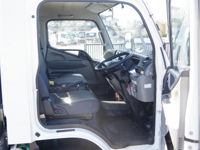 Mitsubishi CANTER 2018-12 4384406-27