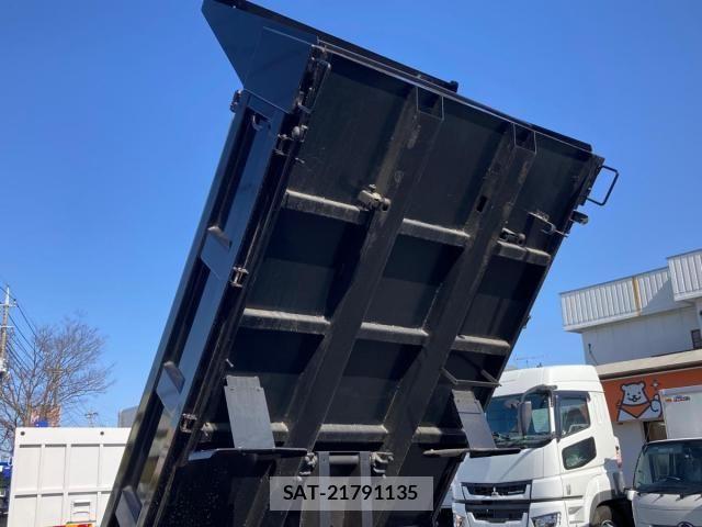 Mitsubishi CANTER 2022-07 4419974-10