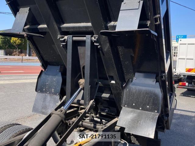 Mitsubishi CANTER 2022-07 4419974-11