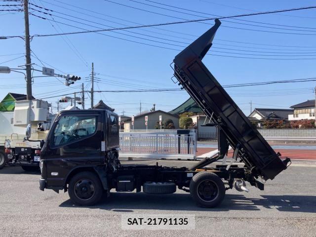 Mitsubishi CANTER 2022-07 4419974-4