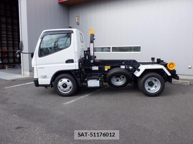 Mitsubishi CANTER 2025-09 4419967-2