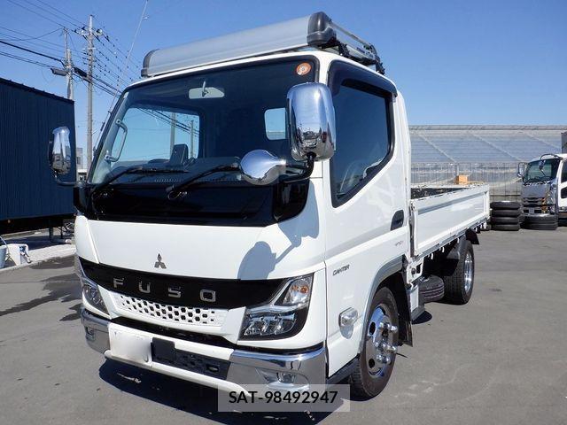 Mitsubishi CANTER 2023-01 4588529-0