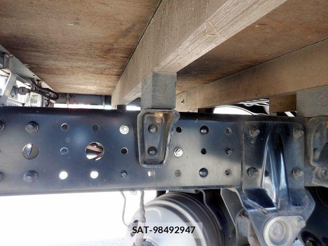 Mitsubishi CANTER 2023-01 4588529-11