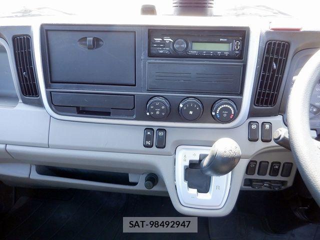 Mitsubishi CANTER 2023-01 4588529-14