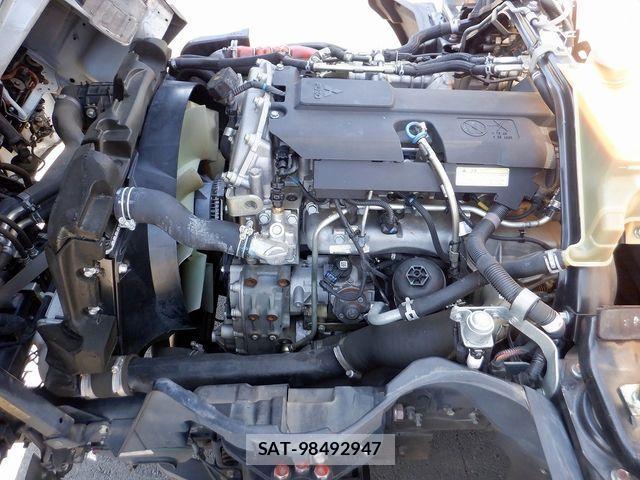 Mitsubishi CANTER 2023-01 4588529-15