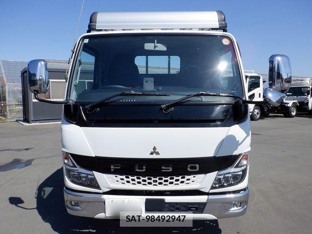 Mitsubishi CANTER 2023-01 4588529-2