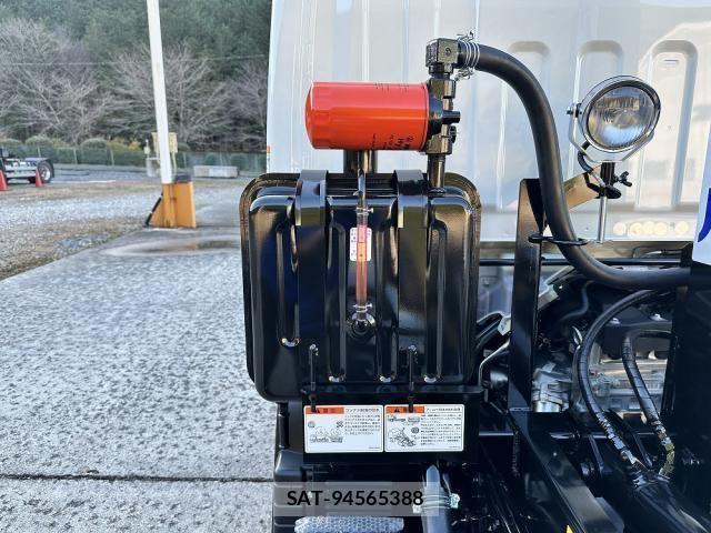 Mitsubishi CANTER 2025-11 4588385-18