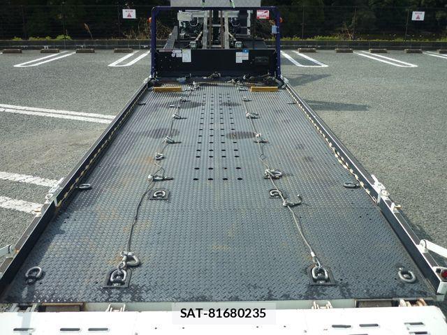 Mitsubishi CANTER 2021-04 4588372-19