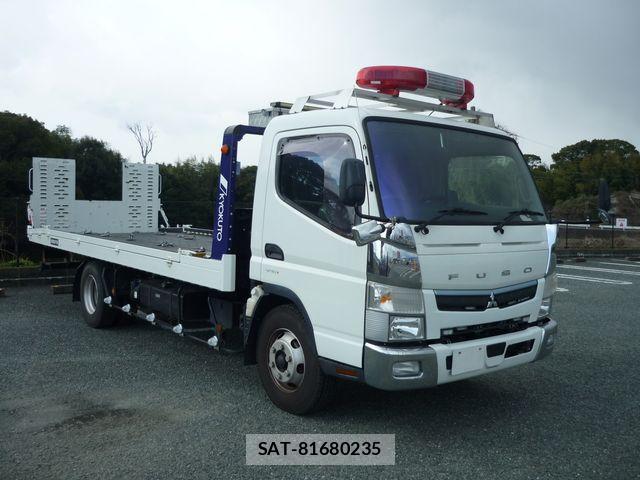 Mitsubishi CANTER 2021-04 4588372-5