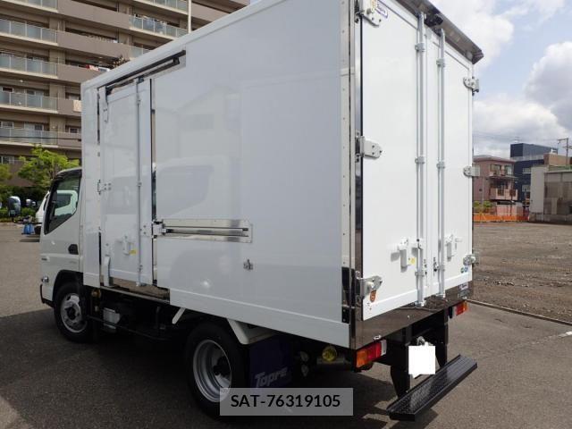 Mitsubishi CANTER 2025-12 4588406-1