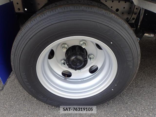 Mitsubishi CANTER 2025-12 4588406-28