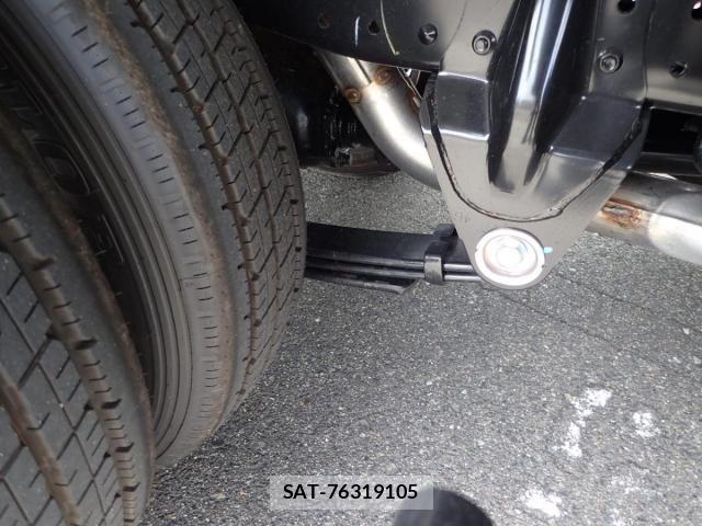 Mitsubishi CANTER 2025-12 4588406-7